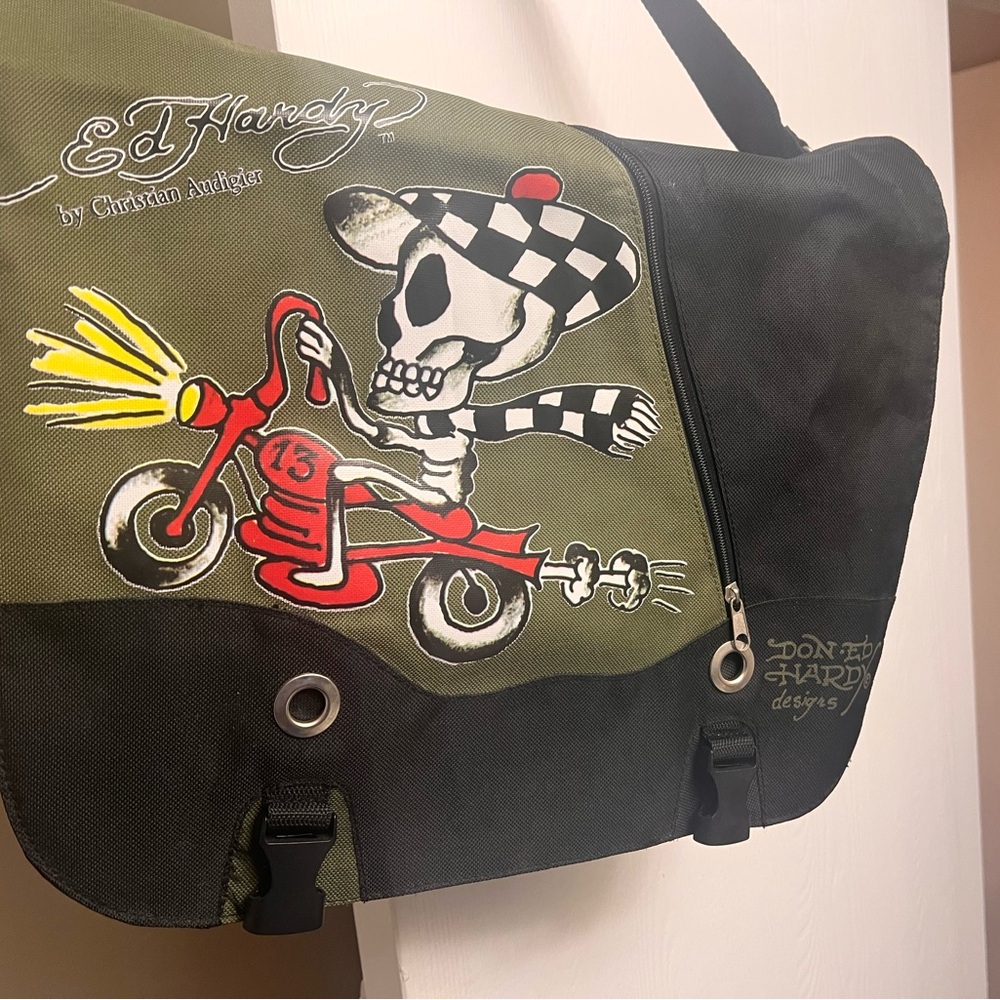 Ed Hardy by Christian Audigier
Shoulder Bag